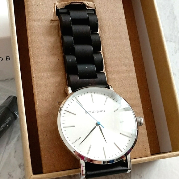 New Bobobird Men's Casual Luxury Genuine Wood Watch - Picture 2 of 5